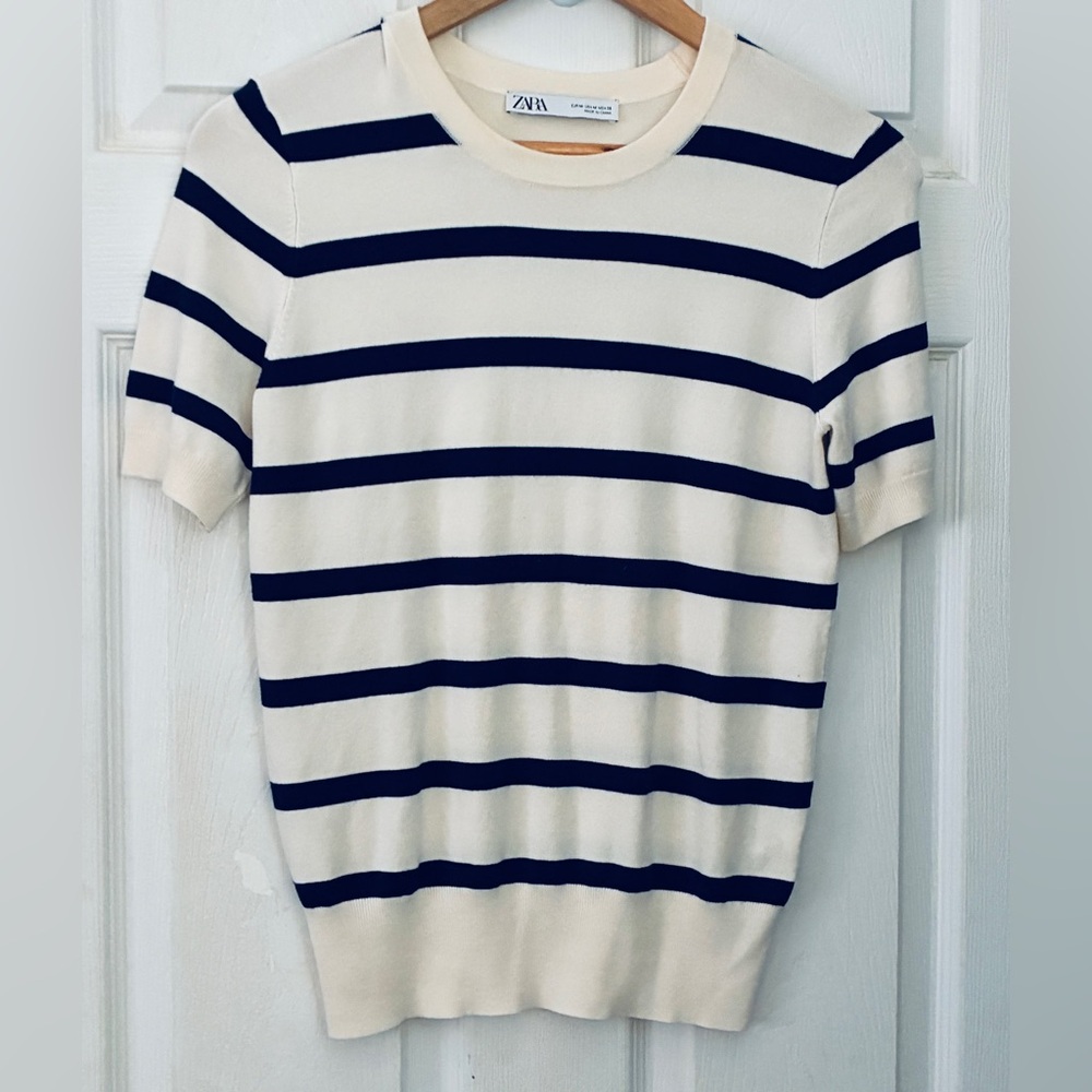 Zara Cream and Black Striped Knit Top
